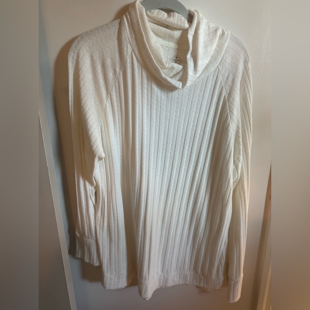 St.John’s Bay Cream Sweater